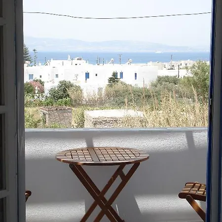 Marianna & Apartment Plaka (Naxos)